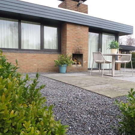 Gerenoveerd Huisje Gelegen Aan Water Bij Bos Villa Lanaken Exterior photo